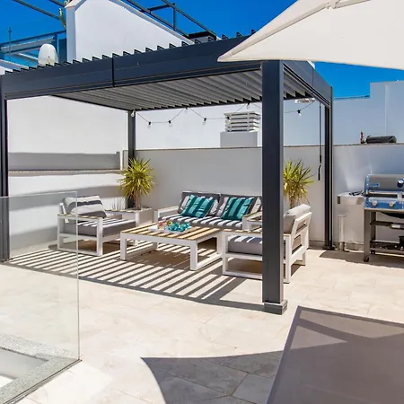 Apartment Serenebay Seaview-roof Terrace By Interhome *